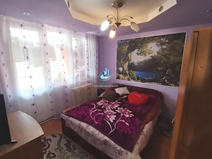Apartament 3 camere semidecomandat, Piata Darmanesti, Piatra Neamt - imagine 4