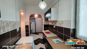 Apartament cu 2 camere de închiriat în zona Port   330 euro lună - imagine 6