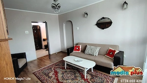 Apartament cu 2 camere de închiriat în zona Port   330 euro lună - imagine 2