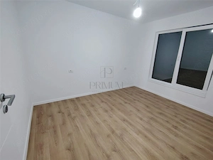 DUPLEX MODERN - ZONA CENTRALA - SEPARAT PRIN BAIE - GAZON SI SISTEM DE IRIGARE - imagine 7