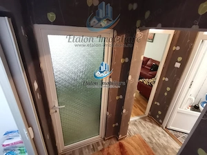 Apartament P+1, 4 camere, 2 bai, 3 balcoane, Zona Centrala Piatra Neamt - imagine 11