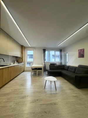 Apartament 3 camere, 75mp, terasă, etaj 3, zona Sub Cetate - imagine 4
