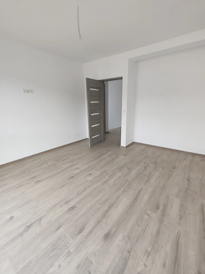 Casa noua, FINISATA, 580 mp teren, pozitie placuta, fara trafic intens - imagine 6