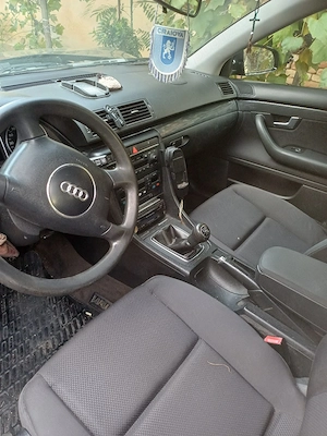 Audi A4 Berlina - imagine 2