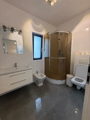 Duplex  SUPERB cu 3  camere, 3 BAI,  dressing,  situata la 50 de metri de Timisoara  Braytim  - imagine 7