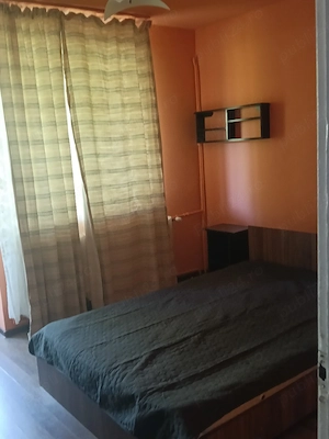 închiriez apartament cu 2 camere  - imagine 5