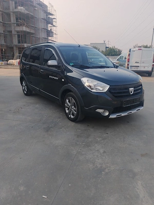 Vând DACIA LODGY Stepway 1.2 1.2 benzina  7 locuri-EURO 6.  - imagine 7