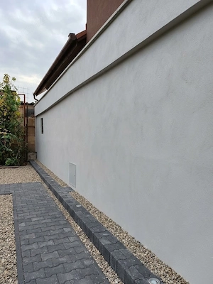 Vand spatiu comercial 81m, (mansardabil sau etaj)Oradea ,Ioșia, Trotușului nr 16 - imagine 2
