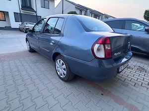 Renault Clio 1.5 diesel - imagine 8
