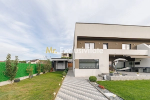 Casa exclusivistă 5 camere cu vedere panoramică Mioveni-Argeş - imagine 2
