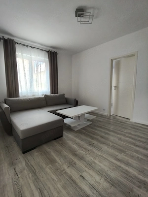 Închiriez apartament 2 camere - imagine 5