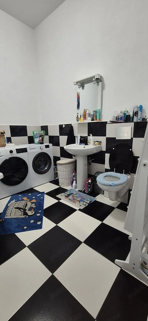 Apartament spatios - imagine 10