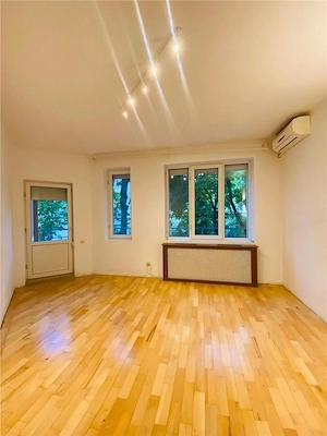 INCHIRIERE APARTAMENT 5 CAMERE DUPLEX ZONA NICOLAE CARAMFIL HERASTRAU SECTOR 1 - imagine 8