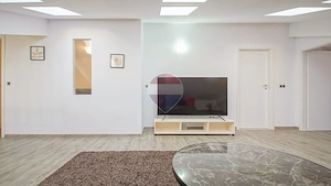 OPORTUNITATE!Două apartamente, două locuri de parcare,plata flexibilă - imagine 19