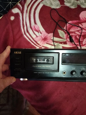 Vând deck Akai dx 49 perfect funcțional 