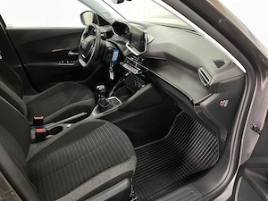 Peugeot 2008 - imagine 9