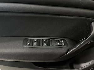 Renault Megane - imagine 19