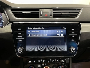 Skoda Superb - imagine 17