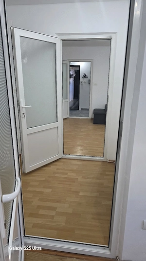 Vand Apart 2 Cam SD ,et 3 ,Smirodava ,56.800 Euro Neg  - imagine 4