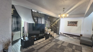 VILĂ DE EXCEPȚIE, 8 CAMERE, ZONA PĂCURARI – 310 mp 1.371 mp teren - imagine 2