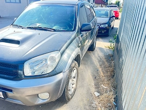 vand toyota rav 4 2005