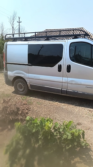 renault trafic  - imagine 4