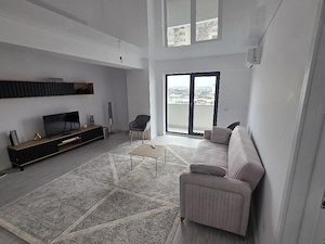 inchiriez apart doua camere 
