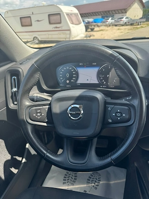 Volvo xc40  posibilitate rate lesing  garanție 12 luni - imagine 10