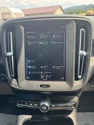 Volvo xc40  posibilitate rate lesing  garanție 12 luni - imagine 13