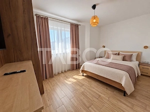 Apartament de vanzare cu 3 camere si balcon Kogalniceanu - imagine 3
