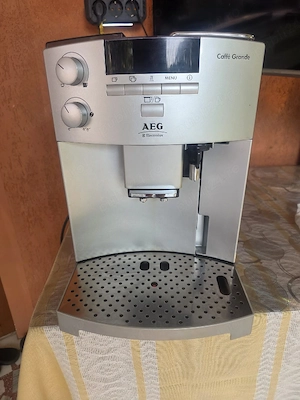 Espressor de cafea automat AEG Electrolux