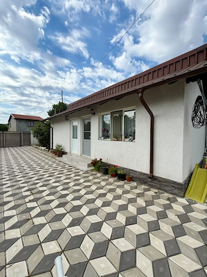 Casa de vanzare Vanatori Vrancea - imagine 2