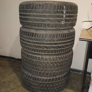 Anvelope vara 225/50/16.preț 200 Ron toate 4 - imagine 2