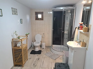 Casă de lemn complet renovată (2025)   Independență Energetică & Confort Modern - imagine 6