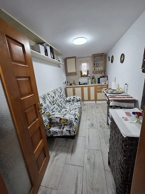 Casă de lemn complet renovată (2025)   Independență Energetică & Confort Modern - imagine 7