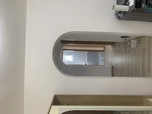 Apartament 3 camere, zona Sfantul Lazar (Prof. A. Sesan)