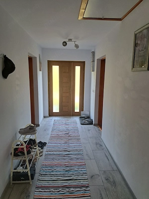 Casă de lemn complet renovată (2025)   Independență Energetică & Confort Modern - imagine 8