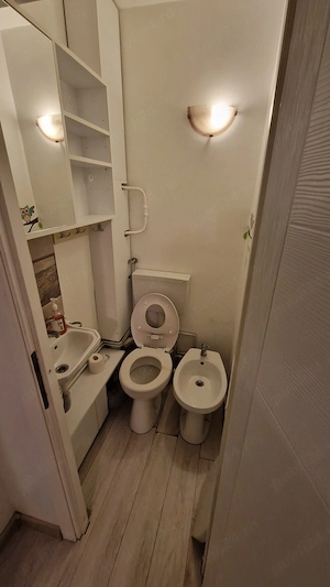 Vând apartament 3 camere, decomandat, in Iasi, Galata 1 (str.Vamasoaia), doua băi, mobilat utilat - imagine 9