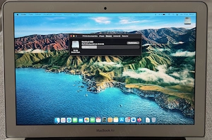 Apple MacBook Air 8 GB RTAM, SSD in stare perfecta!