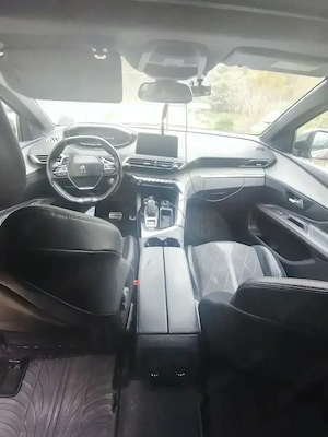 Vând Peugeot 3008 GT  - imagine 2