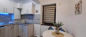 Apartament 2 camere,decomandat.Direct proprietar,Tractorul Coresi,complet mobilat - imagine 4