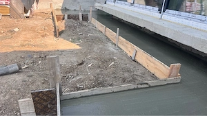 Execut Turnări Beton: Cofrare, Armare, Platforme Auto, Alei, Trotuare & Garduri - imagine 3
