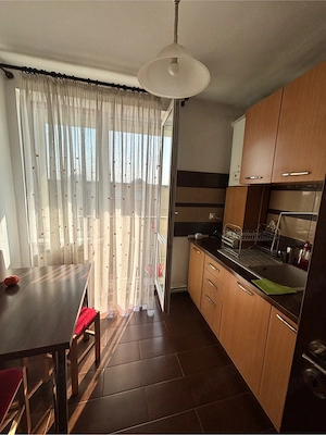apartament 3 camere, tractorul  - imagine 5