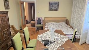 Vand apartament 3 camere dec, Deva, GARAJ, BOXA ,Imp. Traian, etaj 3  - imagine 2