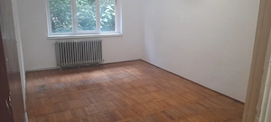 Apartament cu 3 camere, parter, Pipirig,72000 euro - imagine 4