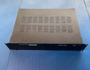 MONACOR SINUS-20 240W   Amplificator PA profesional