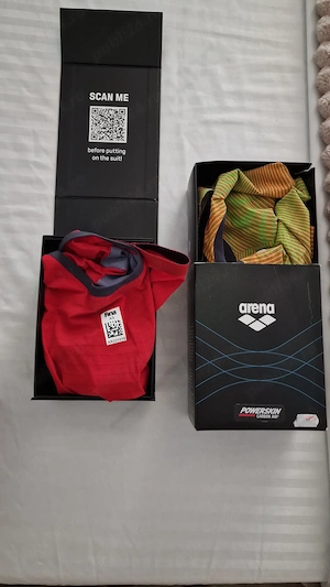 Costum carbon competiție 