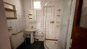 Casa renovabila cu 3 camere | 512 mp teren | Zona Calea Sagului - imagine 4