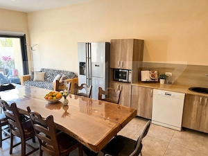 Casă premium în Coșoveni | 330 mp, teren 3.080 mp - imagine 7