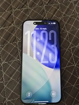 vand iphone 15pro 